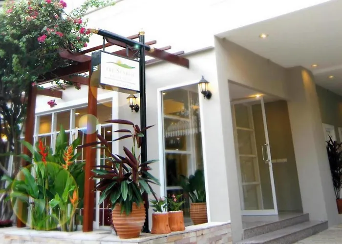 Hotel The Sunrise 2*